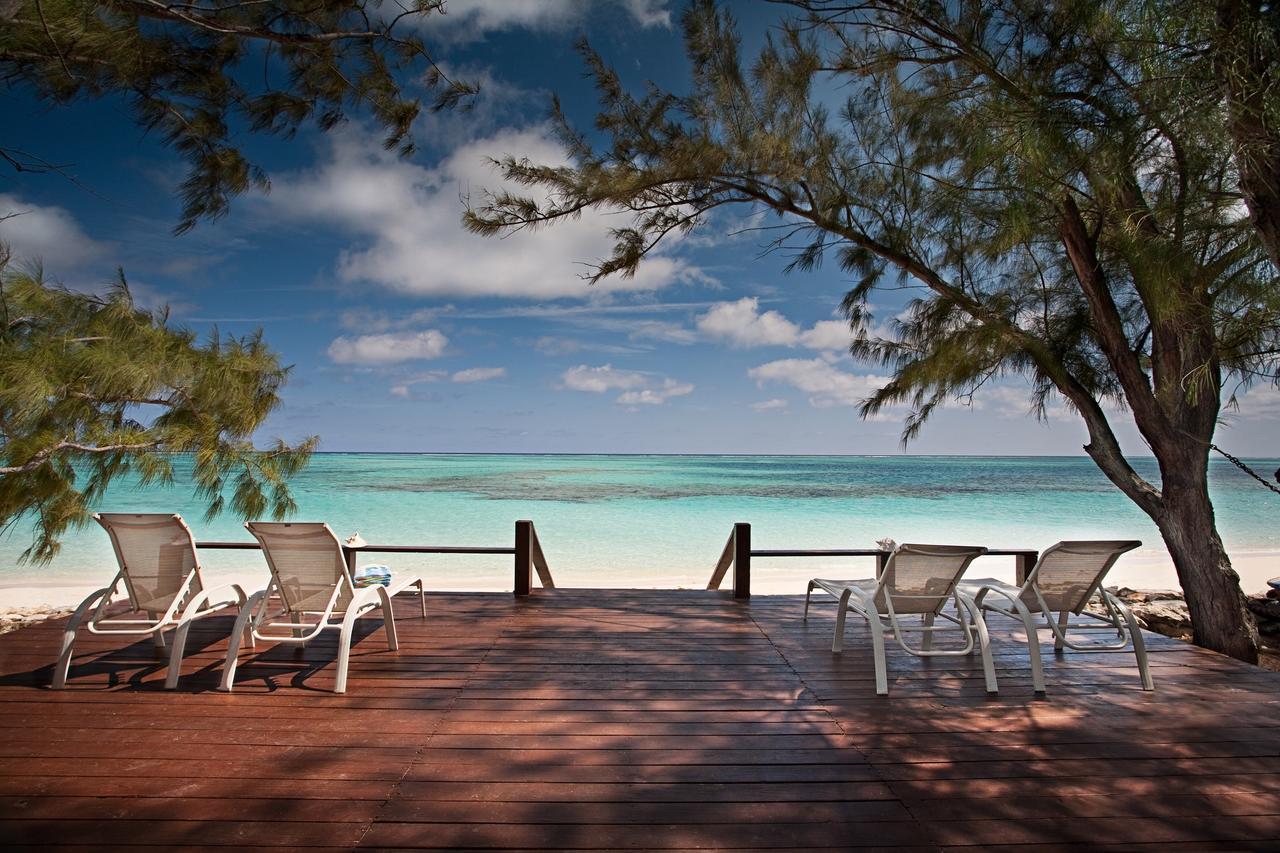 Hollywood Beach Suites Turks And Caicos Whitby Facilities photo